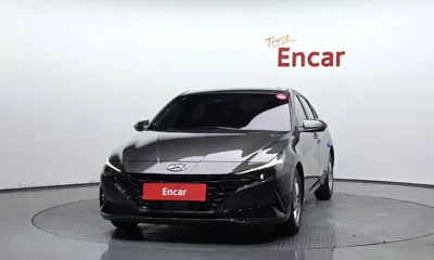 Hyundai Avante 2021, 108625 км, за 8139.61 USD