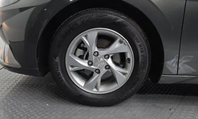 Hyundai Avante 2021, 108625 км, за 8139.61 USD