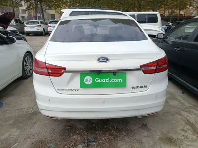 Ford Escort 2015, 110300 км, за 4801 USD - фото 8