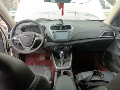 Ford Escort 2015, 110300 км, за 4801 USD - фото 16