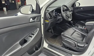 Hyundai Tucson 2019, 82520 км, за 10366.7 USD - фото 11