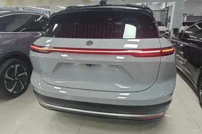 Nio ES6 2023, 68300 км, за 31420 USD