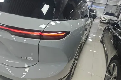 Nio ES6 2023, 68300 км, за 31420 USD - фото 9