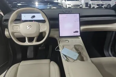 Nio ES6 2023, 68300 км, за 31420 USD - фото 17