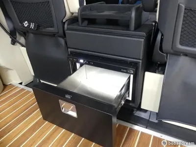 Mercedes-Benz Sprinter 2023, 61800 км, за 63706.67 USD - фото 11