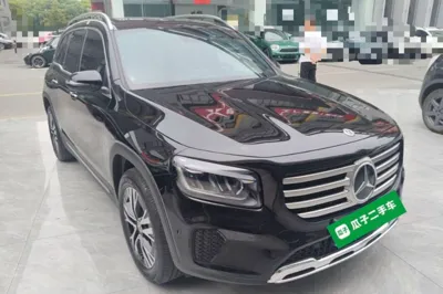 Mercedes-Benz GLB 2024, 20900 км, за 28244 USD