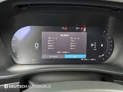 Volvo XC40 2025, 18841 км, за 27947.9 USD - фото 8