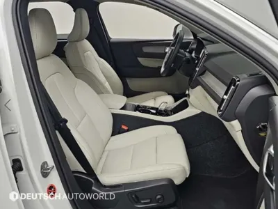 Volvo XC40 2025, 18841 км, за 27947.9 USD - фото 10