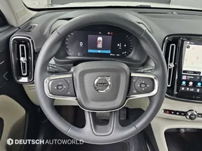 Volvo XC40 2025, 18841 км, за 27947.9 USD - фото 13
