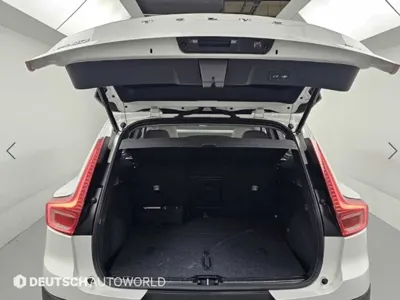 Volvo XC40 2025, 18841 км, за 27947.9 USD - фото 19