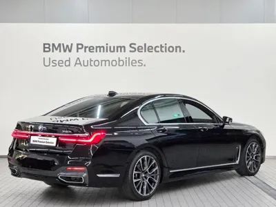 BMW 7-Series 2021, 107880 км, за 30062.76 USD