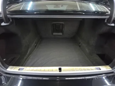 BMW 7-Series 2021, 107880 км, за 30076.7 USD - фото 9
