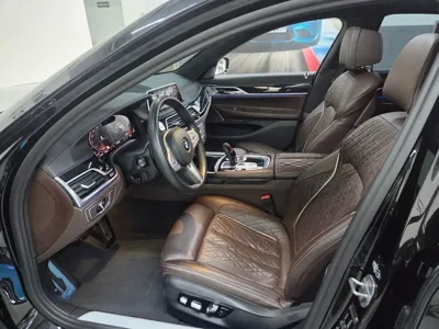 BMW 7-Series 2021, 107880 км, за 30076.7 USD - фото 11