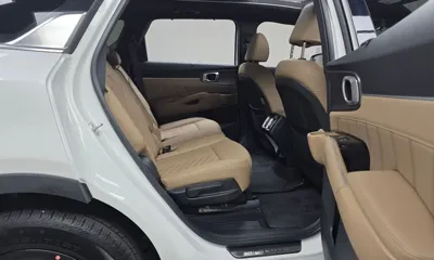 Kia Sorento 2024, 8492 км, за 30806.61 USD - фото 12