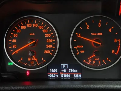BMW 2-Series 2015, 171930 км, за 4194.56 USD