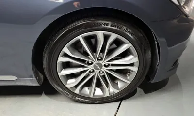 Hyundai Genesis 2015, 189526 км, за 4370.86 USD