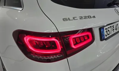 Mercedes-Benz GLC-Class 2021, 48266 км, за 28664.51 USD - фото 13