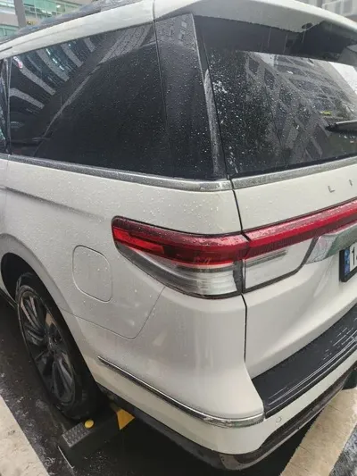 Lincoln Navigator 2022, 20000 км, за 50340.26 USD