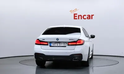 BMW 5-Series 2023, 58393 км, за 27898.12 USD