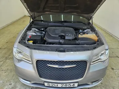 Chrysler 300C 2016, 189856 км, за 4069.84 USD - фото 14