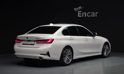 BMW 3-Series 2021, 114265 км, за 14763.03 USD