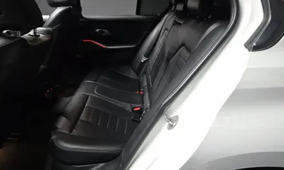 BMW 3-Series 2021, 114265 км, за 14763.03 USD - фото 26