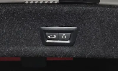 BMW 3-Series 2021, 114265 км, за 14763.03 USD - фото 32