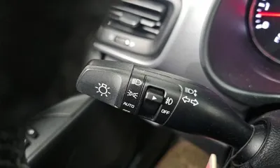Kia Stonic 2019, 64038 км, за 6937.56 USD - фото 16