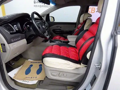 Kia Canival 2016, 133160 км, за 8262.83 USD