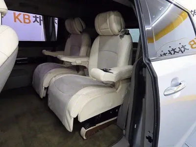 Kia Canival 2016, 133160 км, за 8262.83 USD - фото 6