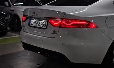 Jaguar XF 2018, 67000 км, за 14535.84 USD