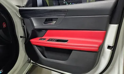 Jaguar XF 2018, 67000 км, за 14535.84 USD - фото 7