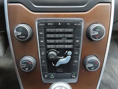 Volvo S80 2013, 80990 км, за 4228.61 USD - фото 17