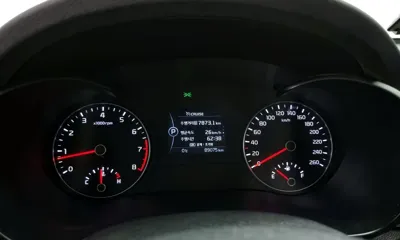 Kia K5 2016, 89075 км, за 6182.58 USD - фото 8