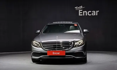Mercedes-Benz E-Class 2020, 109256 км, за 18244.33 USD