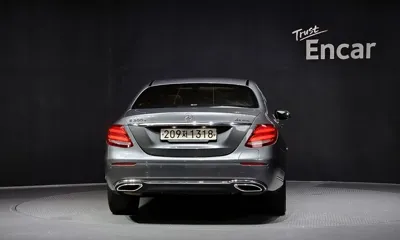 Mercedes-Benz E-Class 2020, 109256 км, за 18244.33 USD