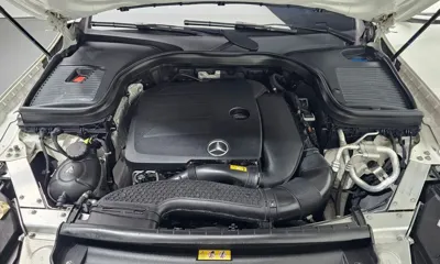 Mercedes-Benz GLC-Class 2021, 57638 км, за 28160.69 USD - фото 6