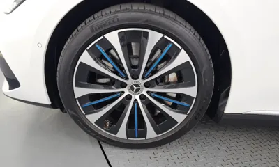 Mercedes-Benz EQE 2023, 38631 км, за 35430.43 USD