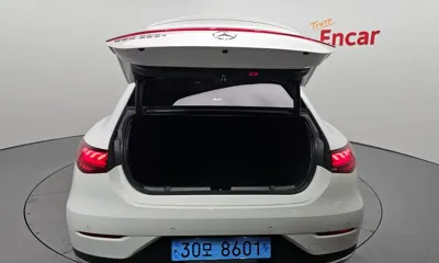 Mercedes-Benz EQE 2023, 38631 км, за 35430.43 USD - фото 20
