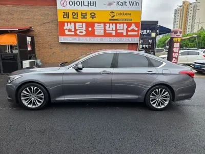 Hyundai Genesis 2014, 136791 км, за 4869.01 USD - фото 8