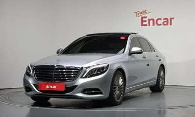 Mercedes-Benz S-Class · 2015 год