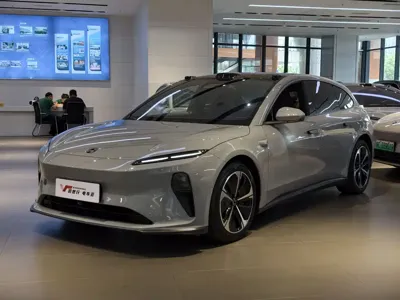 Nio ET5T · 2023 год
