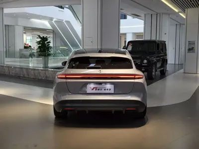 Nio ET5T 2023, 36000 км, за 24793.79 USD