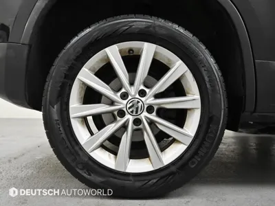 Volkswagen Tiguan 2016, 243534 км, за 6498.62 USD