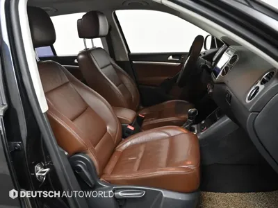 Volkswagen Tiguan 2016, 243534 км, за 6498.62 USD - фото 10