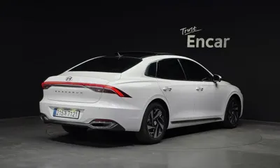 Hyundai Grandeur 2022, 82892 км, за 18874.16 USD