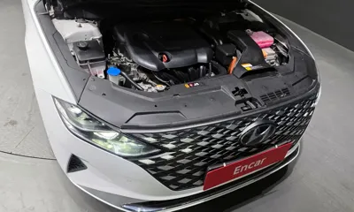 Hyundai Grandeur 2022, 82892 км, за 18874.16 USD - фото 6