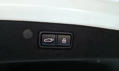Hyundai Grandeur 2022, 82892 км, за 18874.16 USD - фото 20