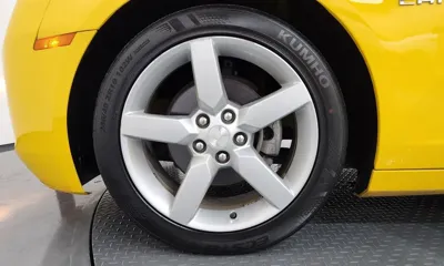 ChevroletGMDaewoo Camaro 2011, 132197 км, за 6892.48 USD