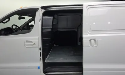 Hyundai Starex 2018, 163396 км, за 5776.55 USD - фото 16
